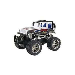  New Bright   124 Radio Control Hummer H3 Toys & Games