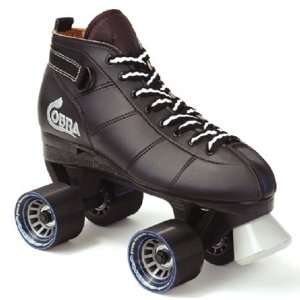 Roller Derby Cobra roller skates   Size 7  Sports 