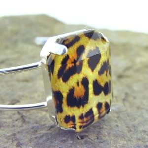  Bracelet Safari tiger brown. Jewelry